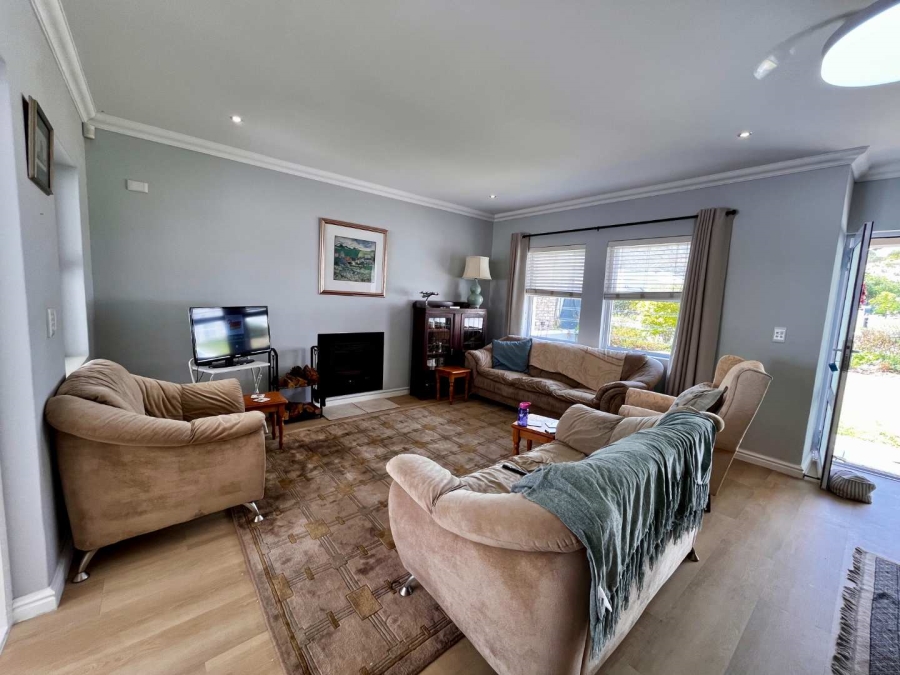 3 Bedroom Property for Sale in Hemel en Aarde Estate Western Cape